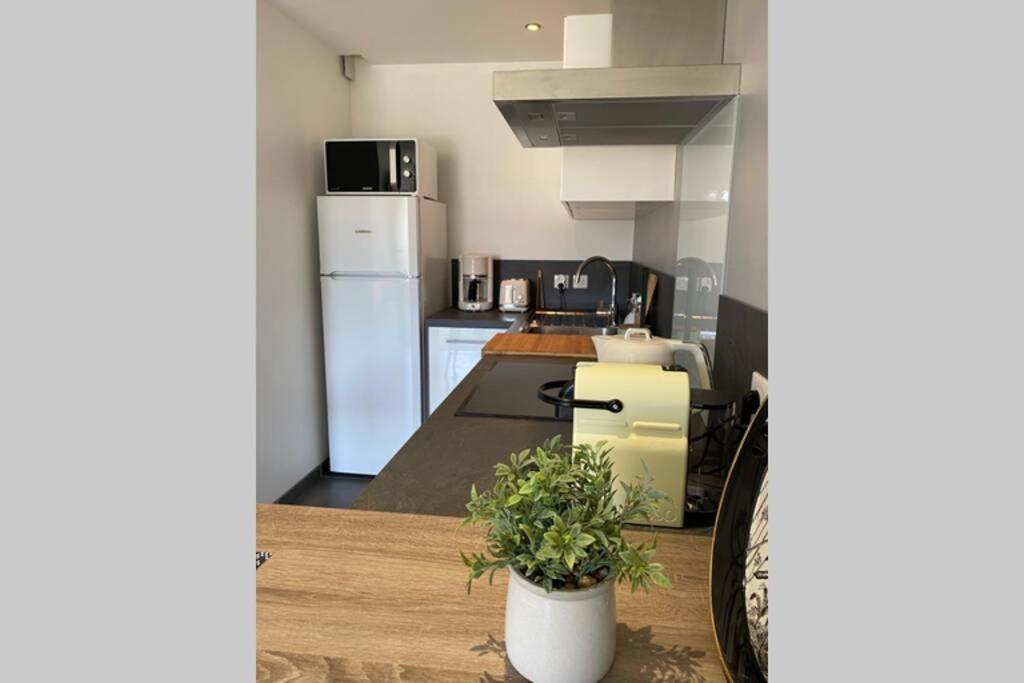 Le Continental Beau T2 Plein Centre + Parking Apartment Annecy Exterior photo